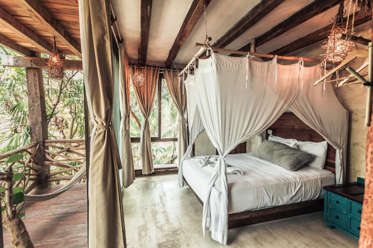 Hidden Treehouse Tulum Eco-Hotel 4*,