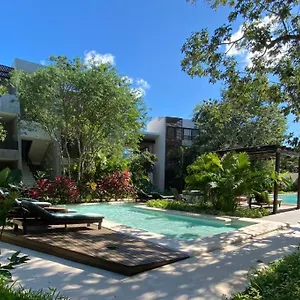 Panacea Apartahotel