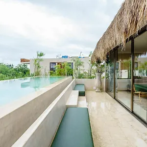 Apartment Luxury & Nature Meet A Private Pool & Roof Pool